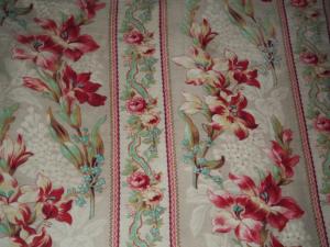 Tissu ancien 1900 , belles fleurs de lys
